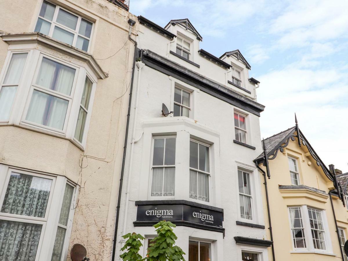 Llewelyn House Apartment Llandudno Exterior photo